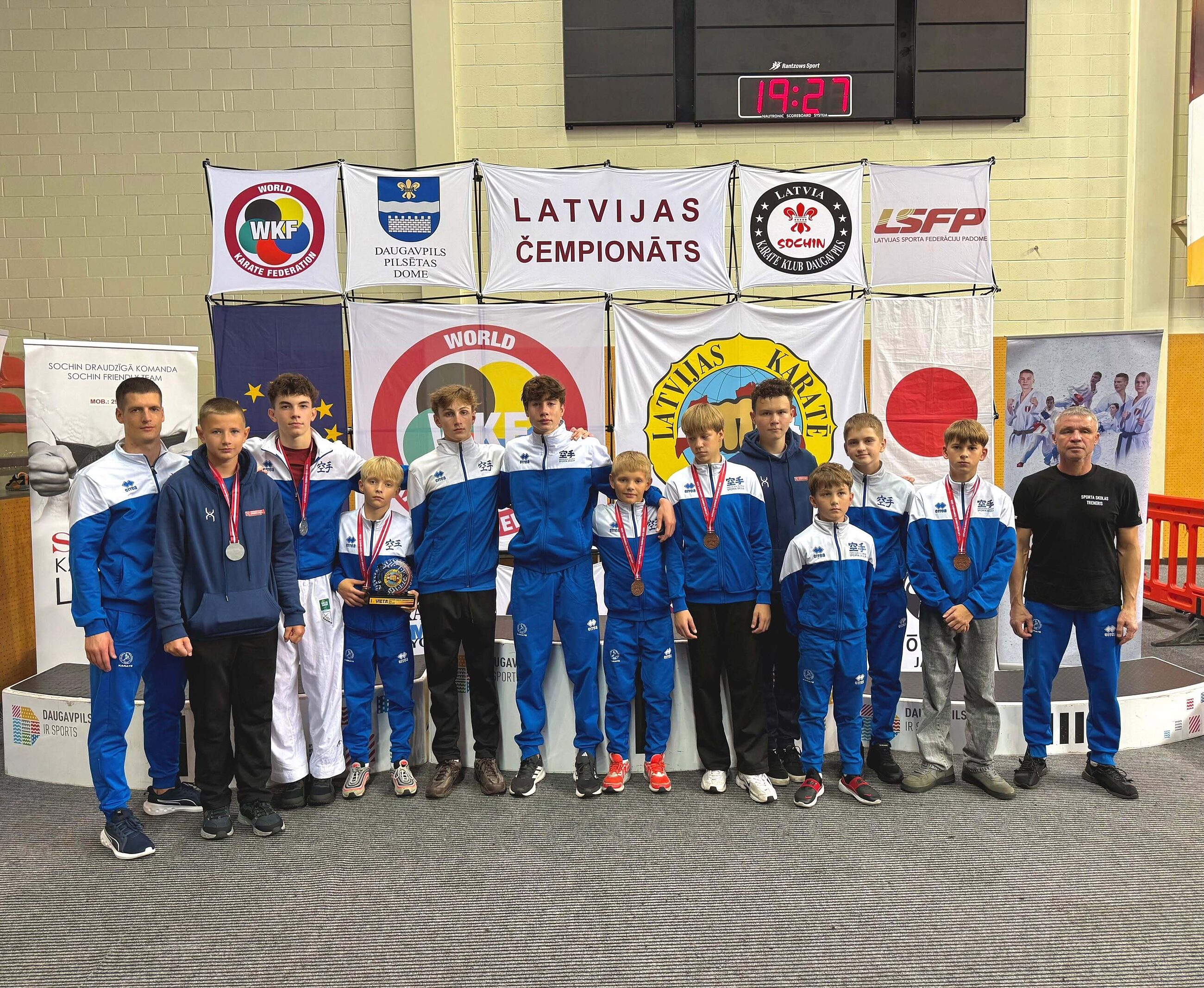 Mūsu sportisti izcīna 8 medaļas Latvijas karatē čempionātā